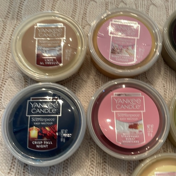 New Yankee Candle meltcups 9 in lot all different scents. Unused with lids - Picture 5 of 7
